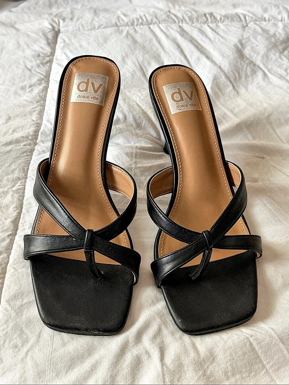 Size 7.5 Dolce Vita Strappy Kitten Heel Sandal Black